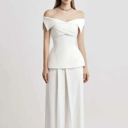 Summer 2-Piece Set with Off-Shoulder Neckline and Cross-Back Design - Pleated Jacket & Flowing Pants - Très Elite