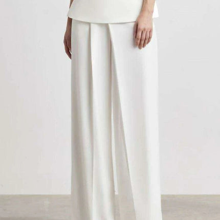 Summer 2-Piece Set with Off-Shoulder Neckline and Cross-Back Design - Pleated Jacket & Flowing Pants - Très Elite