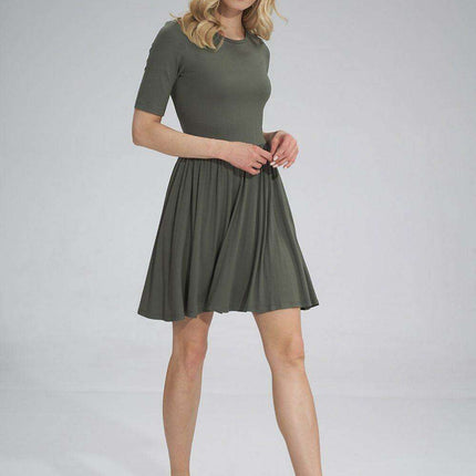 Summer Sporty Elegance Dress - Très Elite