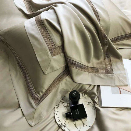 Sumptuous 1000TC Egyptian Cotton Bedding Ensemble with Elegant Hollow Lace - Duvet Cover, Flat & Fitted Sheets, Pillowcases for Queen & King Beds - Très Elite