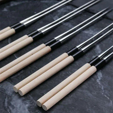 Sushi Perfection: Premium Japanese Sashimi Chopsticks for Culinary Aficionados - Très Elite