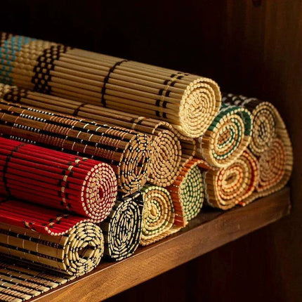Sustainable Bamboo Dining Set – Elegant, Waterproof, and Heat-Resistant Placemats and Coasters for Every Occasion - Très Elite