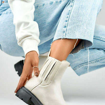 Sustainable Chic Faux Leather Winter Platform Boots - Très Elite