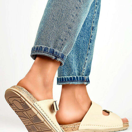 Sustainable Chic Leather Platform Slides for Effortless Summer Style - Très Elite