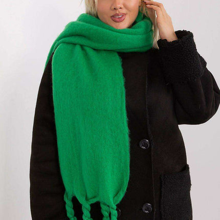 Tassel-Trimmed Cozy Winter Wrap - Stylish Versatile Scarf - Très Elite