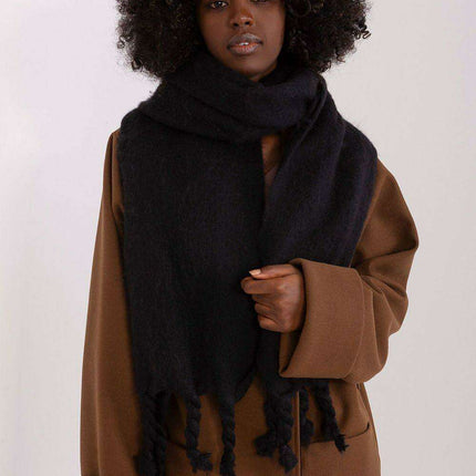 Tassel-Trimmed Cozy Winter Wrap - Stylish Versatile Scarf - Très Elite