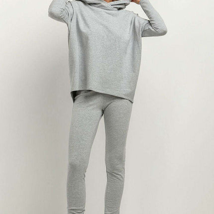 Tessita Chic Knit Hooded Pullover - Très Elite