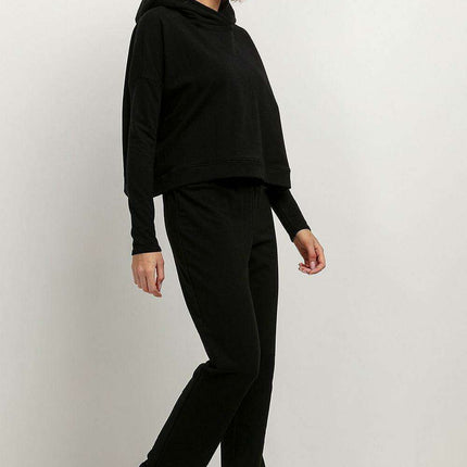 Tessita Cozy Knit Joggers - Fashionable Sweatpants for Every Occasion - Très Elite