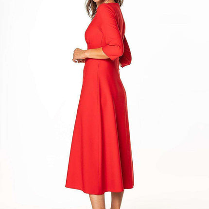 Tessita Maxi Dress with 3/4 Sleeves - Elegant and Pleated