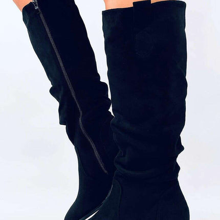 Thigh-Hight Boots model 202363 - Très Elite