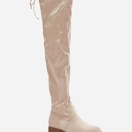Thigh-Hight Boots model 203523 - Très Elite