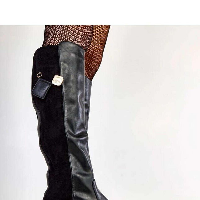 Thigh-Hight Boots model 219652 - Très Elite