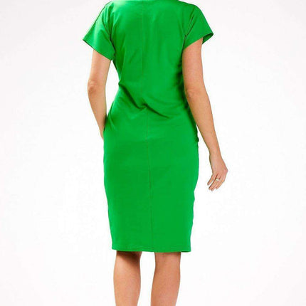 Timeless Allure Midi Dress - Très Elite