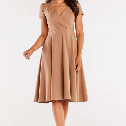 Timeless Grace Midi Dress - Très Elite
