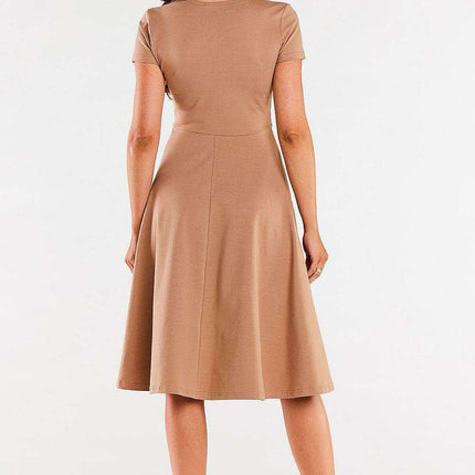 Timeless Grace Midi Dress - Très Elite