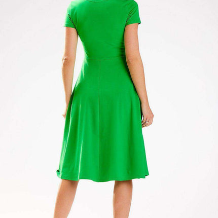 Timeless Grace Midi Dress - Très Elite