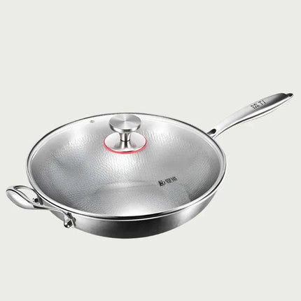 Titanium Excellence: Non-Stick Hammer-Printed Flat Bottom Wok for Gourmet Home Cooking - Très Elite