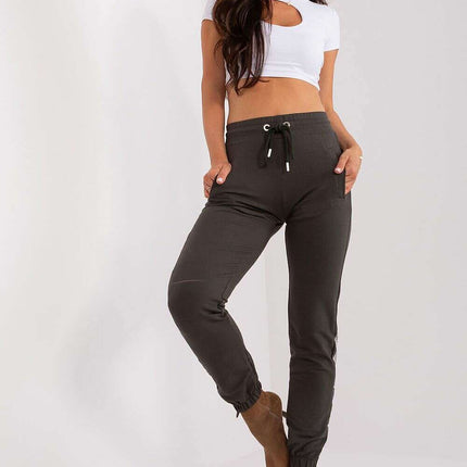 Tracksuit trousers model 211742 - Très Elite