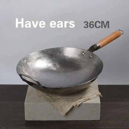 Traditional Chinese Handcrafted Iron Wok with Wooden Handle - Premium Non-Stick Cookware for Gas Hobs - Très Elite