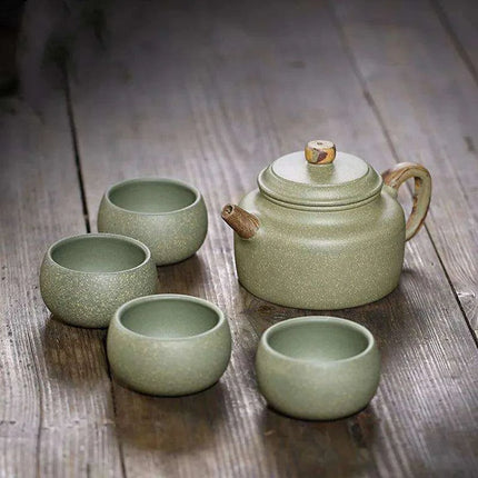 Tranquil Elegance: Handcrafted 5-Piece Serenity Purple Clay Tea Set for the Ultimate Tea Experience - Très Elite