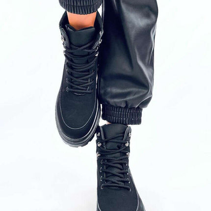 Trapper shoes model 201159 - Très Elite