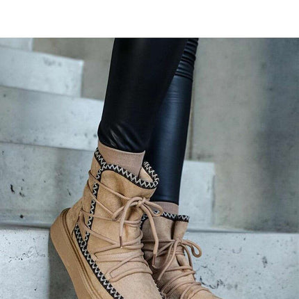 Trapper shoes model 204705 - Très Elite
