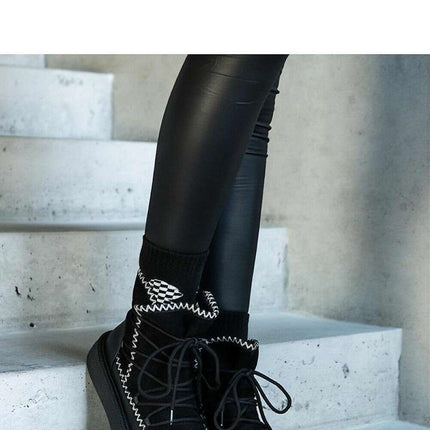 Trapper shoes model 204706 - Très Elite