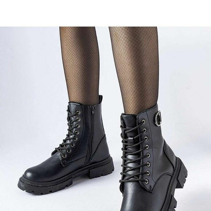 Trapper shoes model 204755 - Très Elite