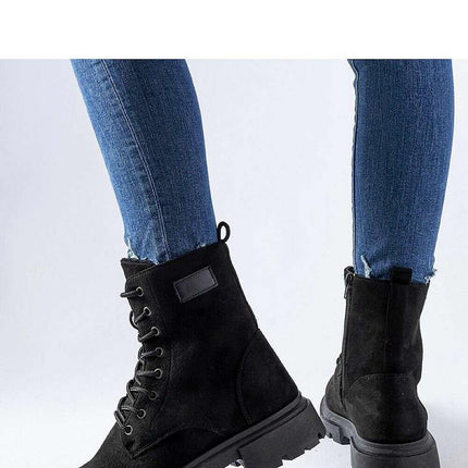 Trapper shoes model 204757 - Très Elite