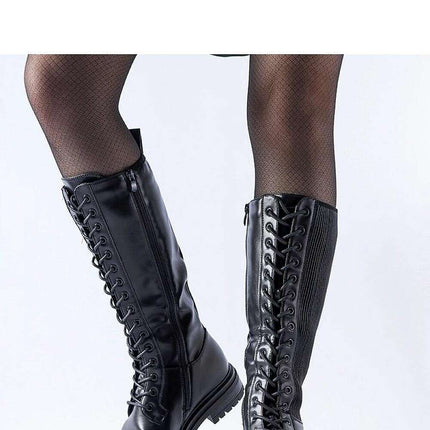 Trapper shoes model 204821 - Très Elite