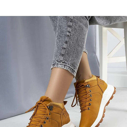 Trapper shoes model 205137 - Très Elite