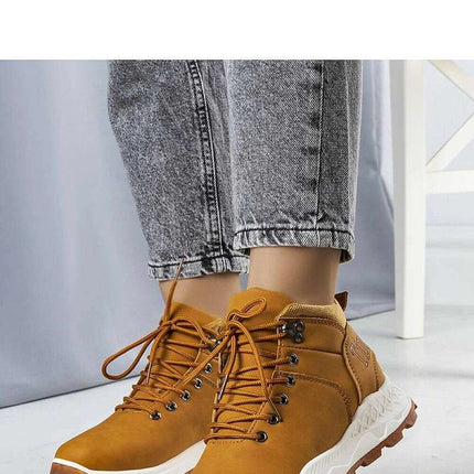 Trapper shoes model 205137 - Très Elite