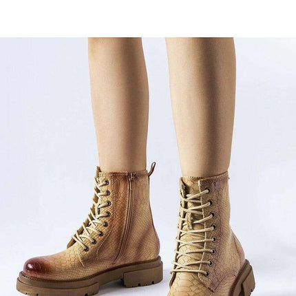 Trapper shoes model 205846 - Très Elite
