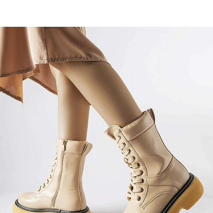 Trapper shoes model 205867 - Très Elite