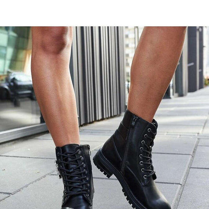 Trapper shoes model 206541 - Très Elite