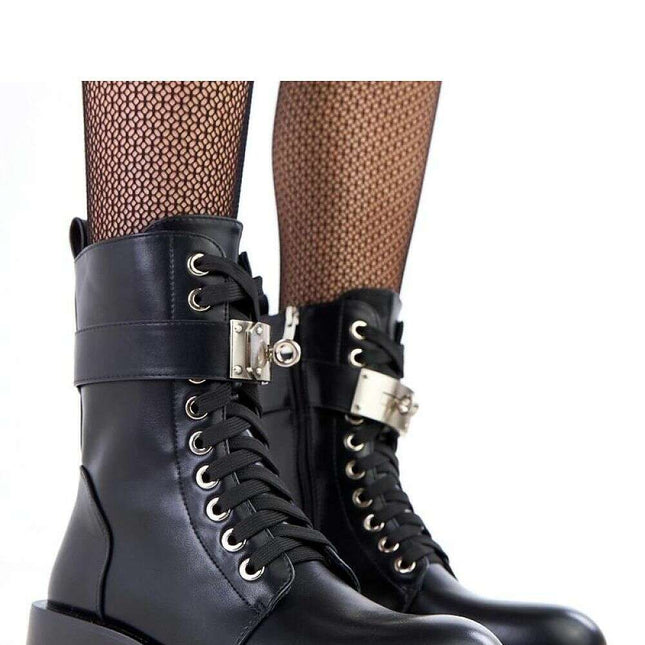 Trapper shoes model 218818 - Très Elite