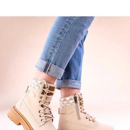 Trapper shoes model 222374 - Très Elite