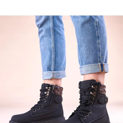 Trapper shoes model 222374 - Très Elite