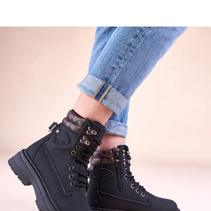 Trapper shoes model 222374 - Très Elite