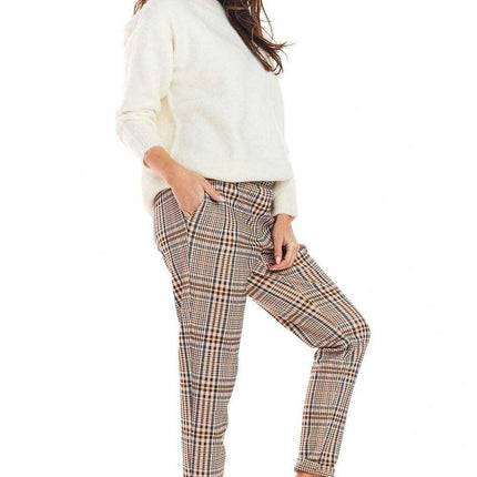 Trendy Checkered Trousers for Women: Fashionable and Versatile Pants - Très Elite