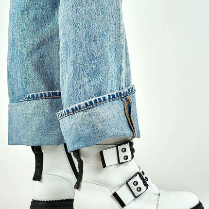 Trendy Faux Fur-Lined Patent Leather Booties - Très Elite