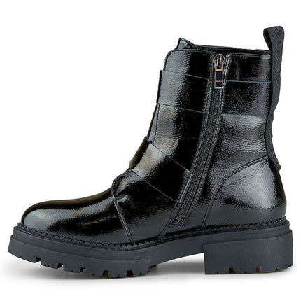 Trendy Faux Fur-Lined Patent Leather Booties - Très Elite