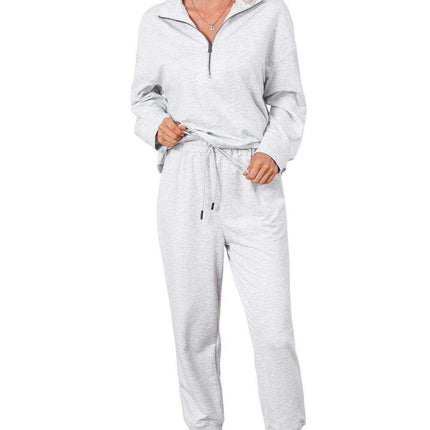 Trendy Gray Half-Zip Lounge Set with Stylish High-Waisted Pants - Très Elite