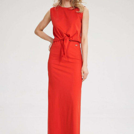 Trendy Knee-Length Cotton Skirt with Stylish Side Slit - Modern Maxi Essential