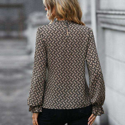 Trendy Leopard Print Blouse - Essential Addition for Women's Wardrobe - Très Elite