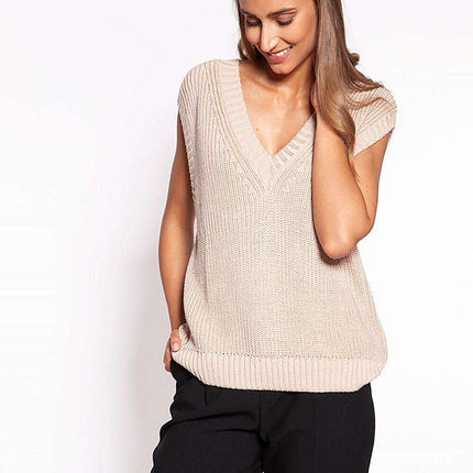 Trendy Oversized Knit Vest: Your Go-To Fashion Statement - Très Elite