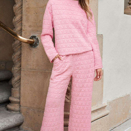 Trendy Pink Quilted Lounge Set - Elevate Your Comfort and Style - Très Elite