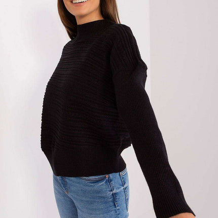 Trendy Textured Turtleneck Knit Sweater - Très Elite
