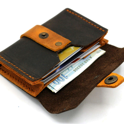 Kalalau Handcrafted Leather Belt-Mounted Card Holder for Timeless Elegance