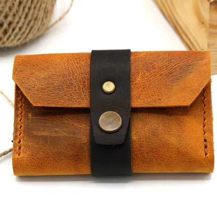 Kalalau Handcrafted Leather Belt-Mounted Card Holder for Timeless Elegance